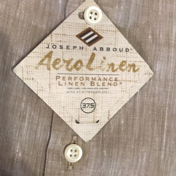 ❤️230)NWT Mens long sleeve casual shirt in putty. Multiple sizes Aero Linen - Picture 2 of 9